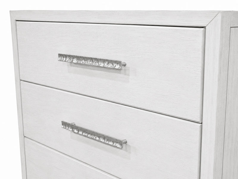 Madeline Chest