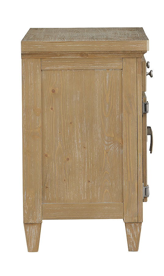 Lynnfield Bachelor Chest