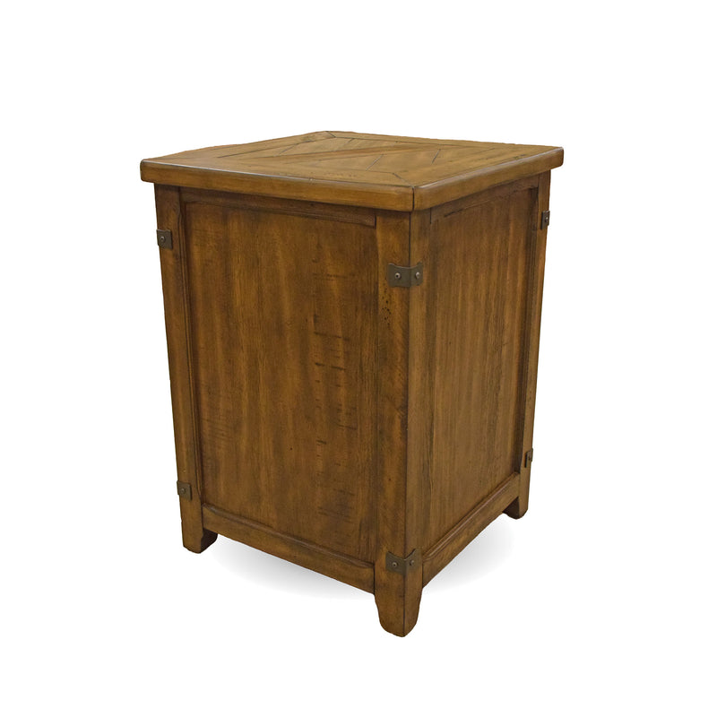 Chesterfield Chairside Table