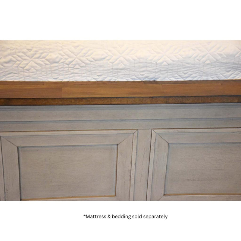 Farmington Queen Bed