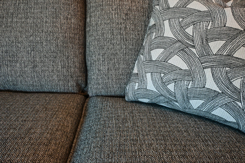 Collins Love Seat in Sugarshack Onyx