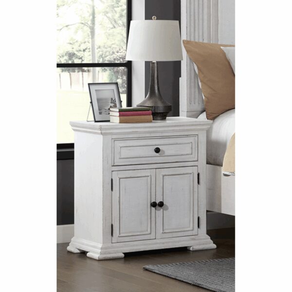 Heather Rustic White Main Bedroom (2)